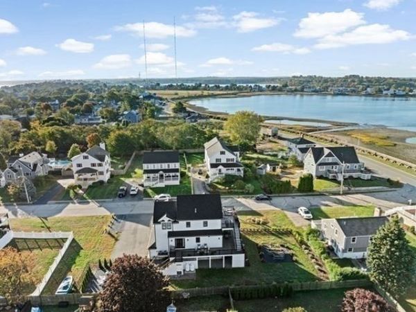 5 Vernon Avenue, Hull, MA 02045