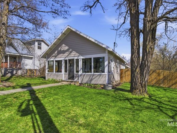 600 Main St, Deary, ID 83832