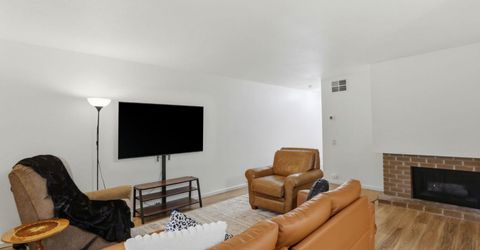 640 Woodside Sierra #3, Unit 3, Sacramento, CA 95825 Photo