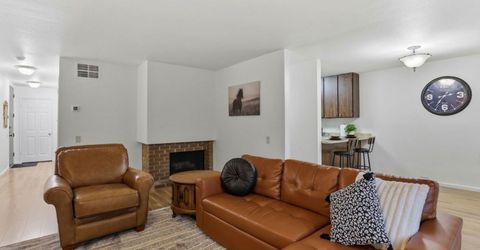 640 Woodside Sierra #3, Unit 3, Sacramento, CA 95825 Photo