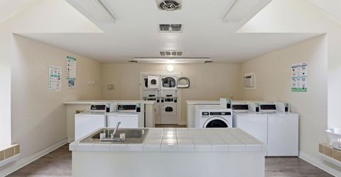 640 Woodside Sierra #3, Unit 3, Sacramento, CA 95825 Photo