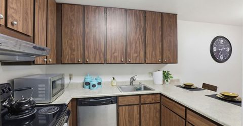 640 Woodside Sierra #3, Unit 3, Sacramento, CA 95825 Photo