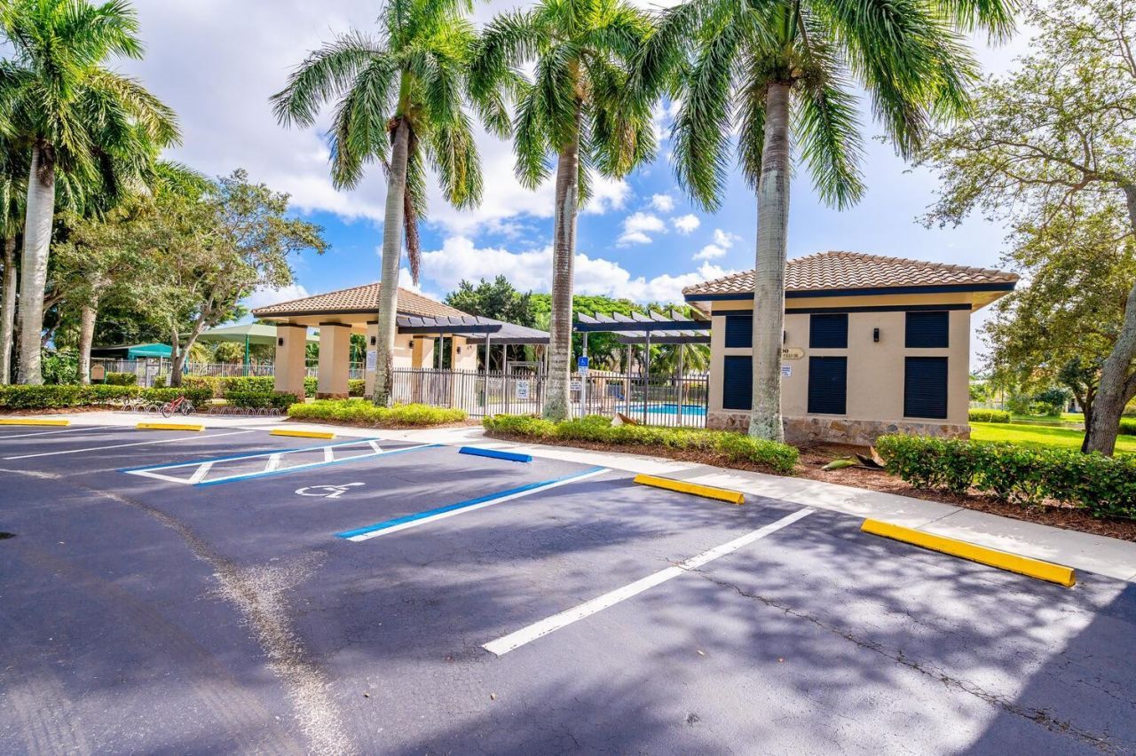 544 Cascade Falls Drive, Weston, FL 33327 Photo