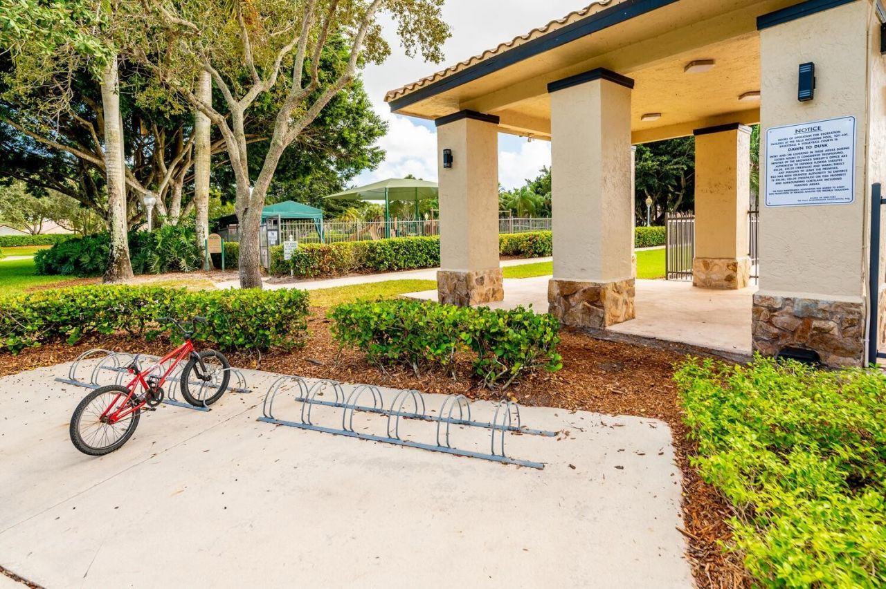 544 Cascade Falls Drive, Weston, FL 33327 Photo