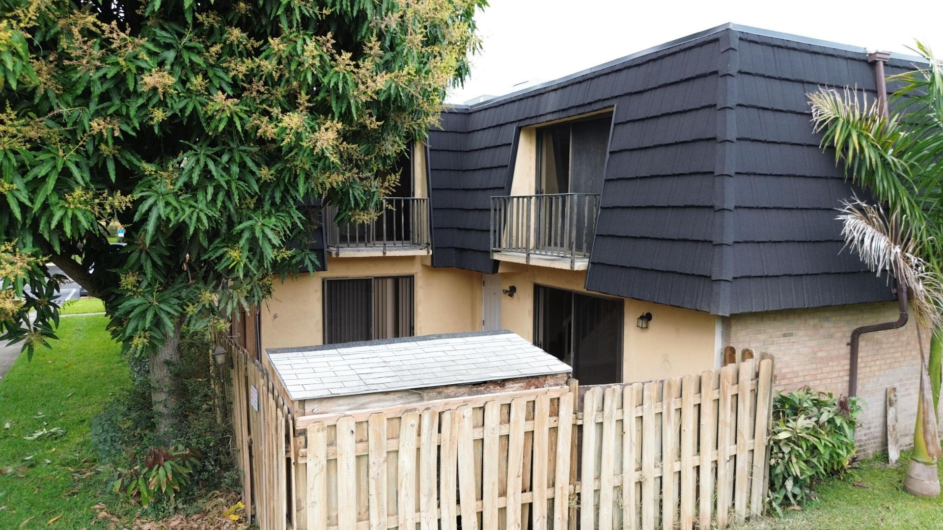 262 Woodland Road, Palm Springs, FL 33461 Photo