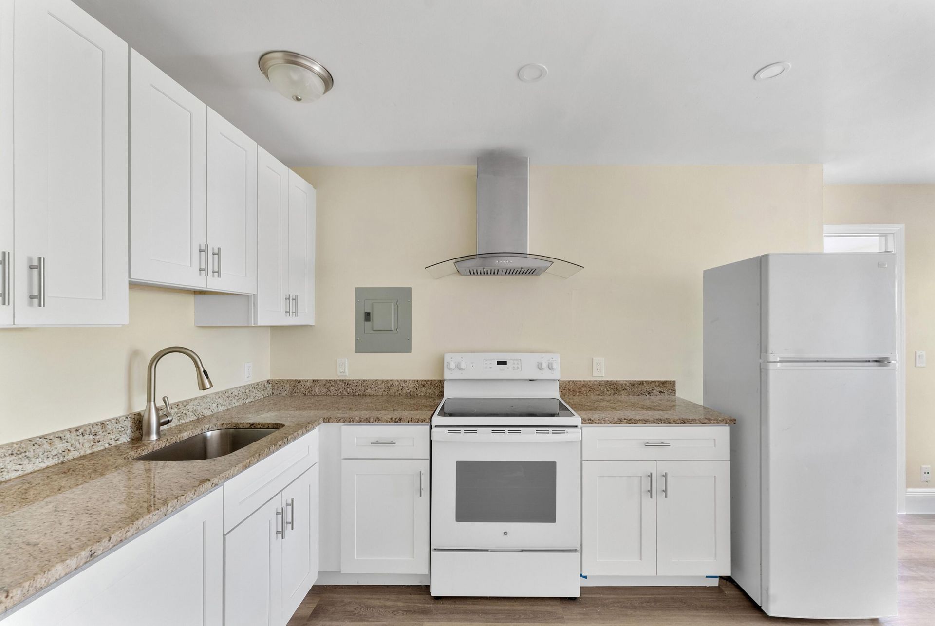 901 N F Street, Unit 5, Lake Worth Beach, FL 33460 Photo