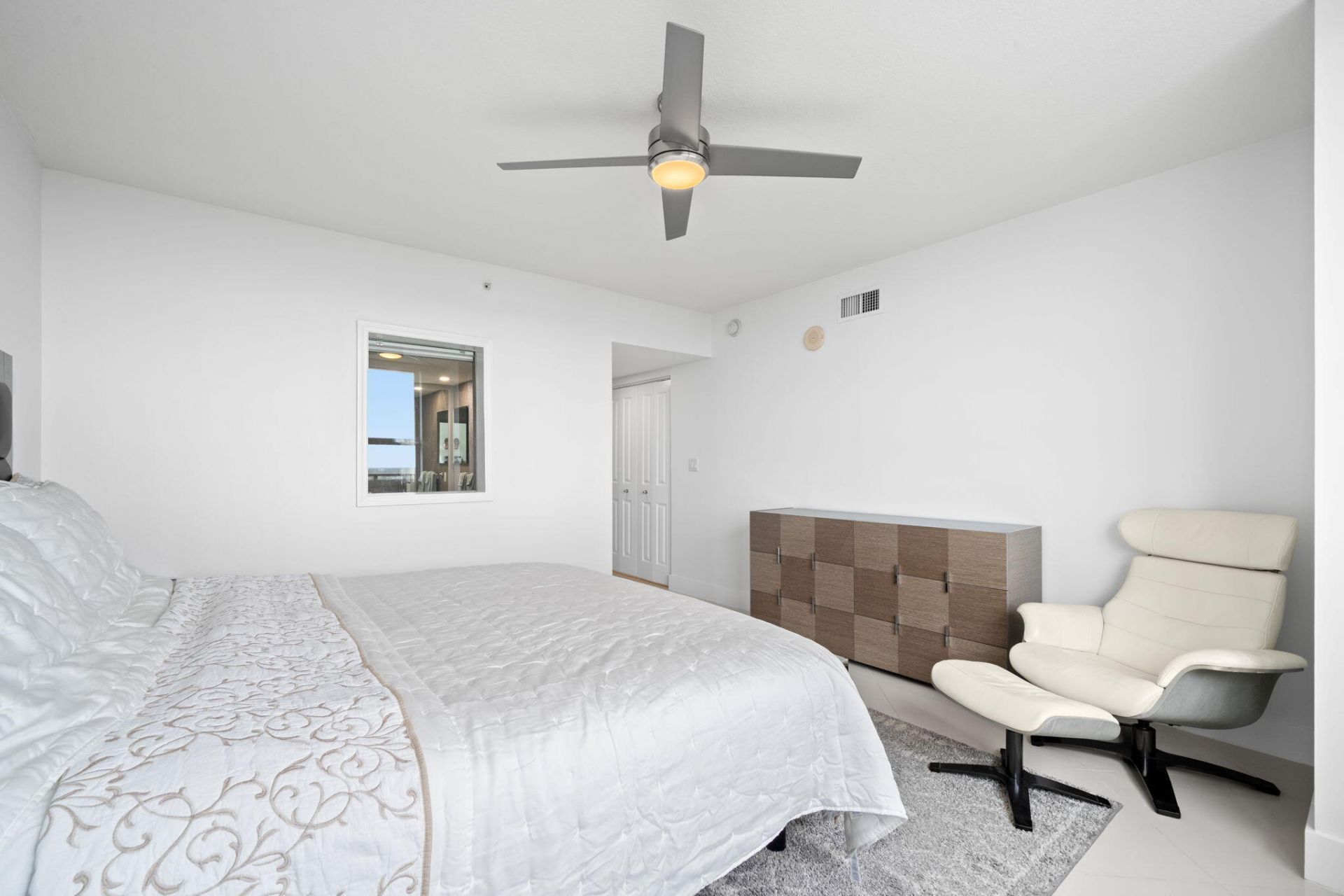 610 W Las Olas Boulevard, Unit 1712n, Fort Lauderdale, FL 33312 Photo