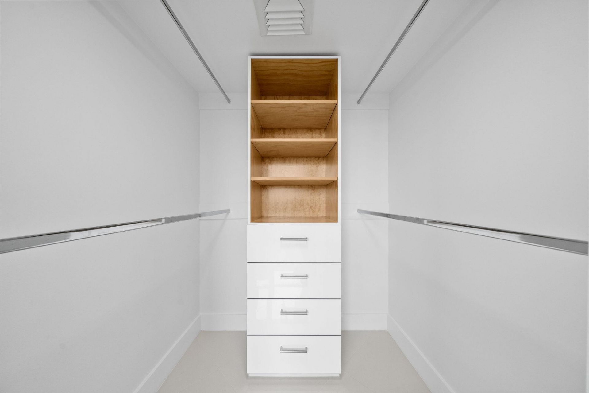 610 W Las Olas Boulevard, Unit 1712n, Fort Lauderdale, FL 33312 Photo