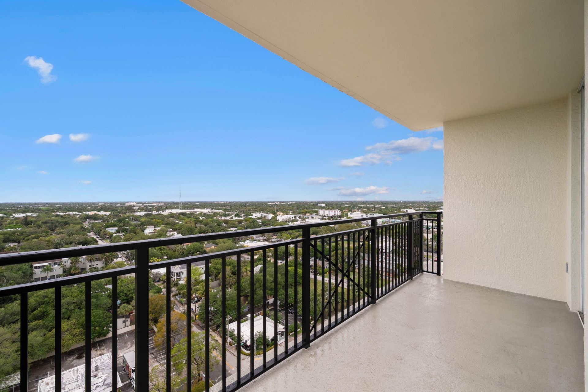 610 W Las Olas Boulevard, Unit 1712n, Fort Lauderdale, FL 33312 Photo