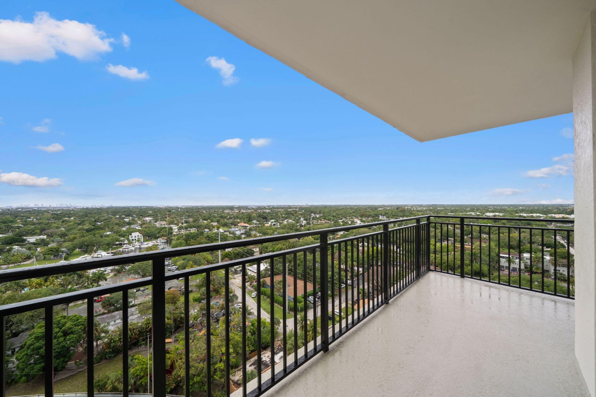 610 W Las Olas Boulevard, Unit 1712n, Fort Lauderdale, FL 33312 Photo