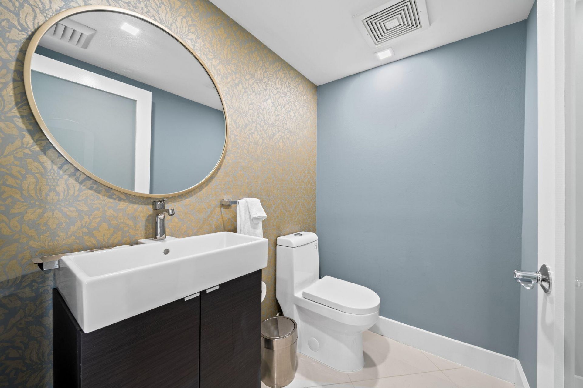 610 W Las Olas Boulevard, Unit 1712n, Fort Lauderdale, FL 33312 Photo