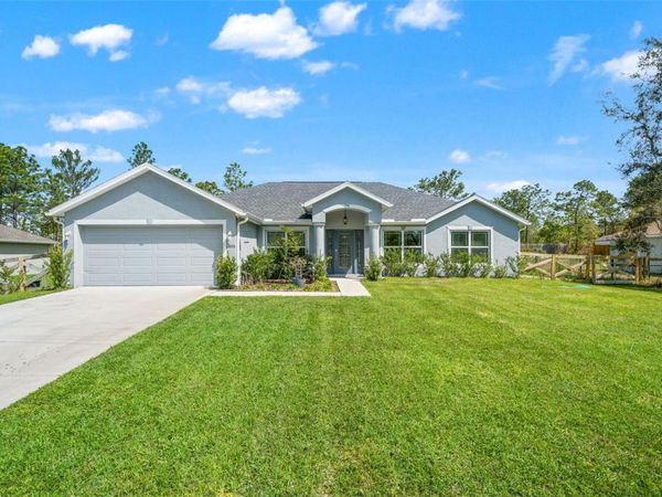 12015 PHOENIX AVENUE, WEEKI WACHEE, FL 34614