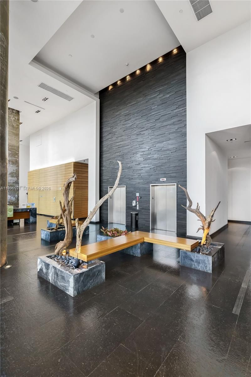 888 Biscayne Boulevard , Unit 812, Miami, FL 33132 Photo