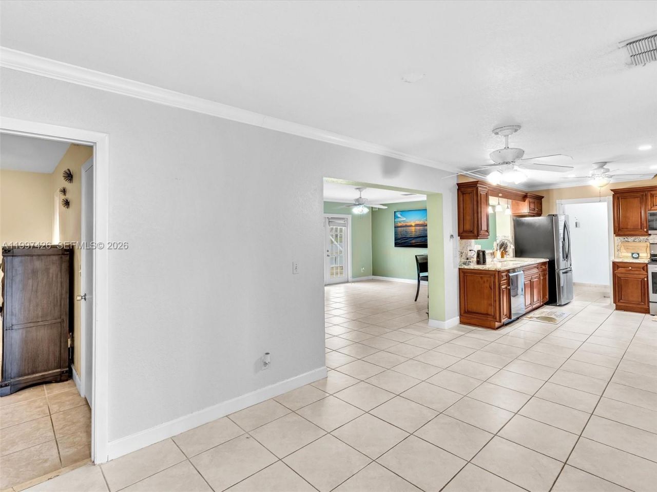 1900 NW 95th Ave, Pembroke Pines, FL 33024 Photo
