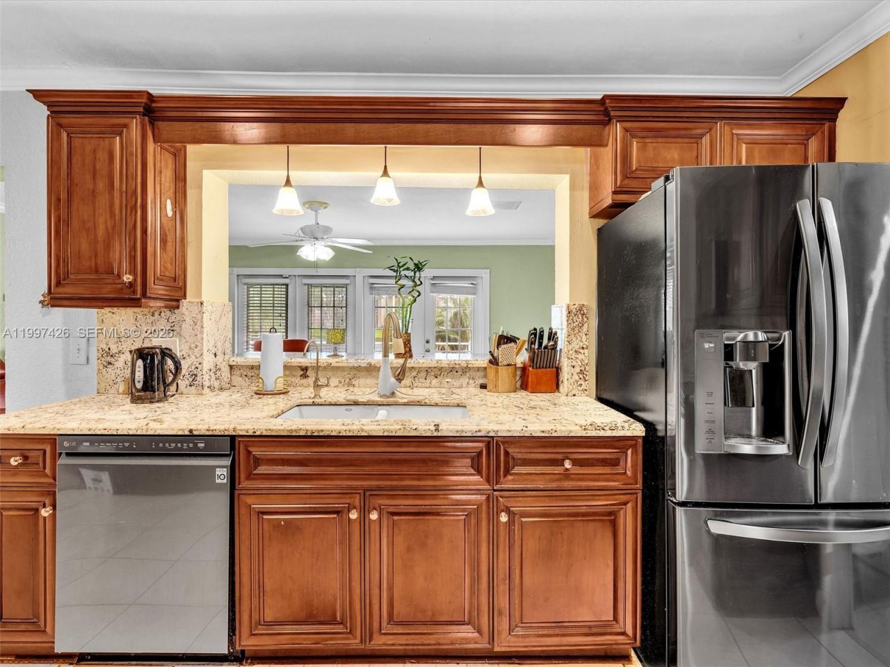 1900 NW 95th Ave, Pembroke Pines, FL 33024 Photo