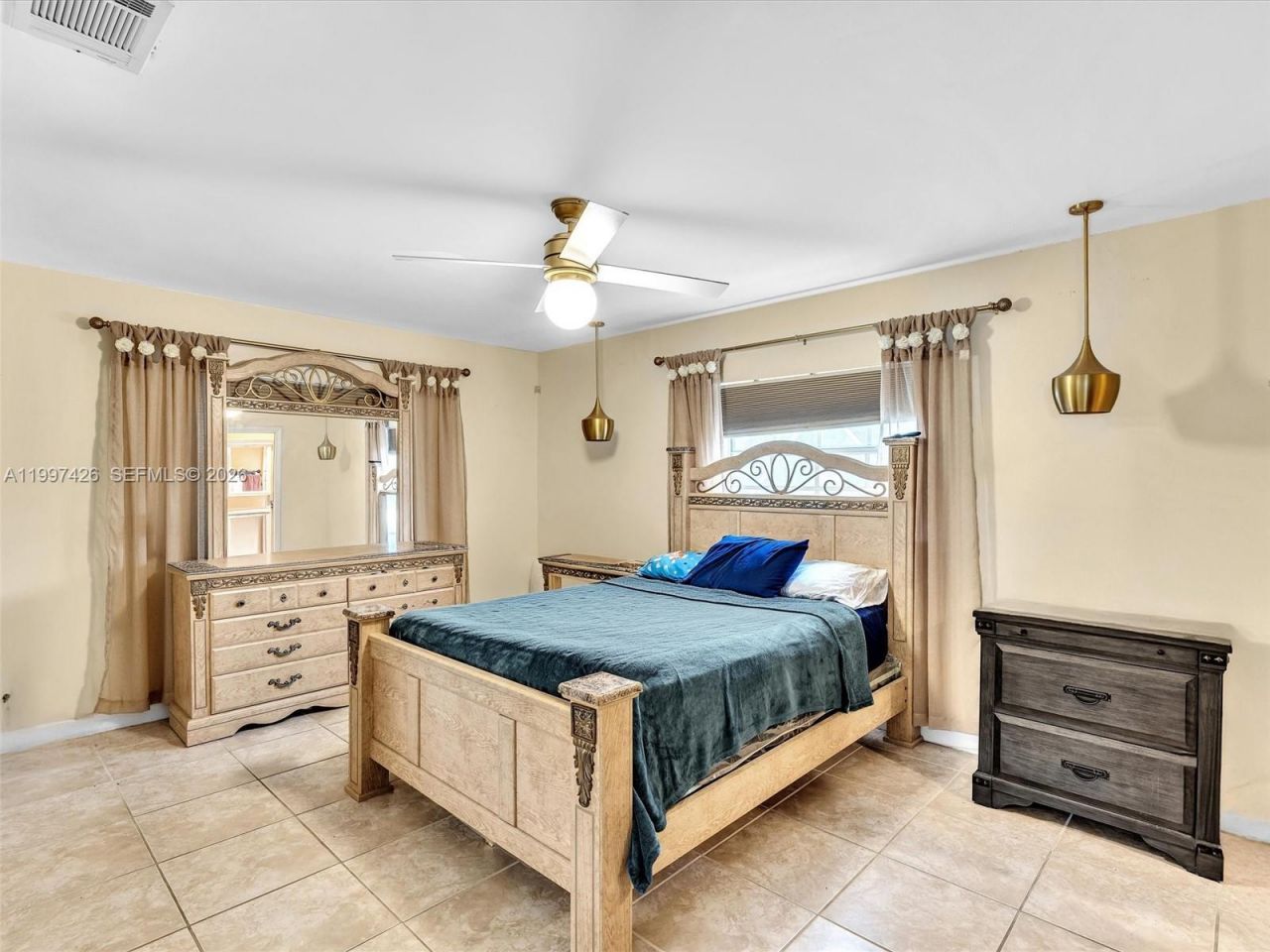 1900 NW 95th Ave, Pembroke Pines, FL 33024 Photo