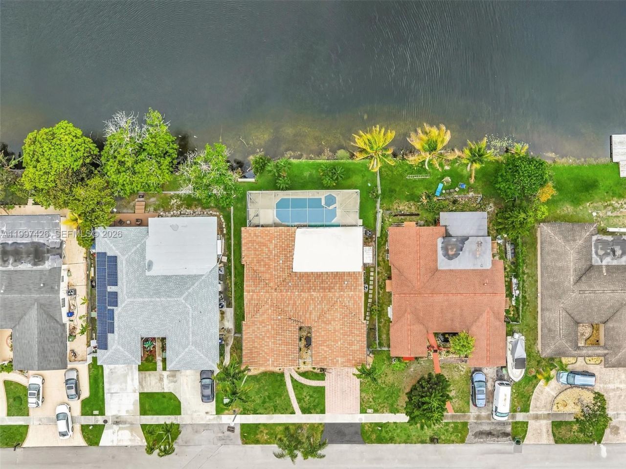 1900 NW 95th Ave , Pembroke Pines, FL 33024 Photo