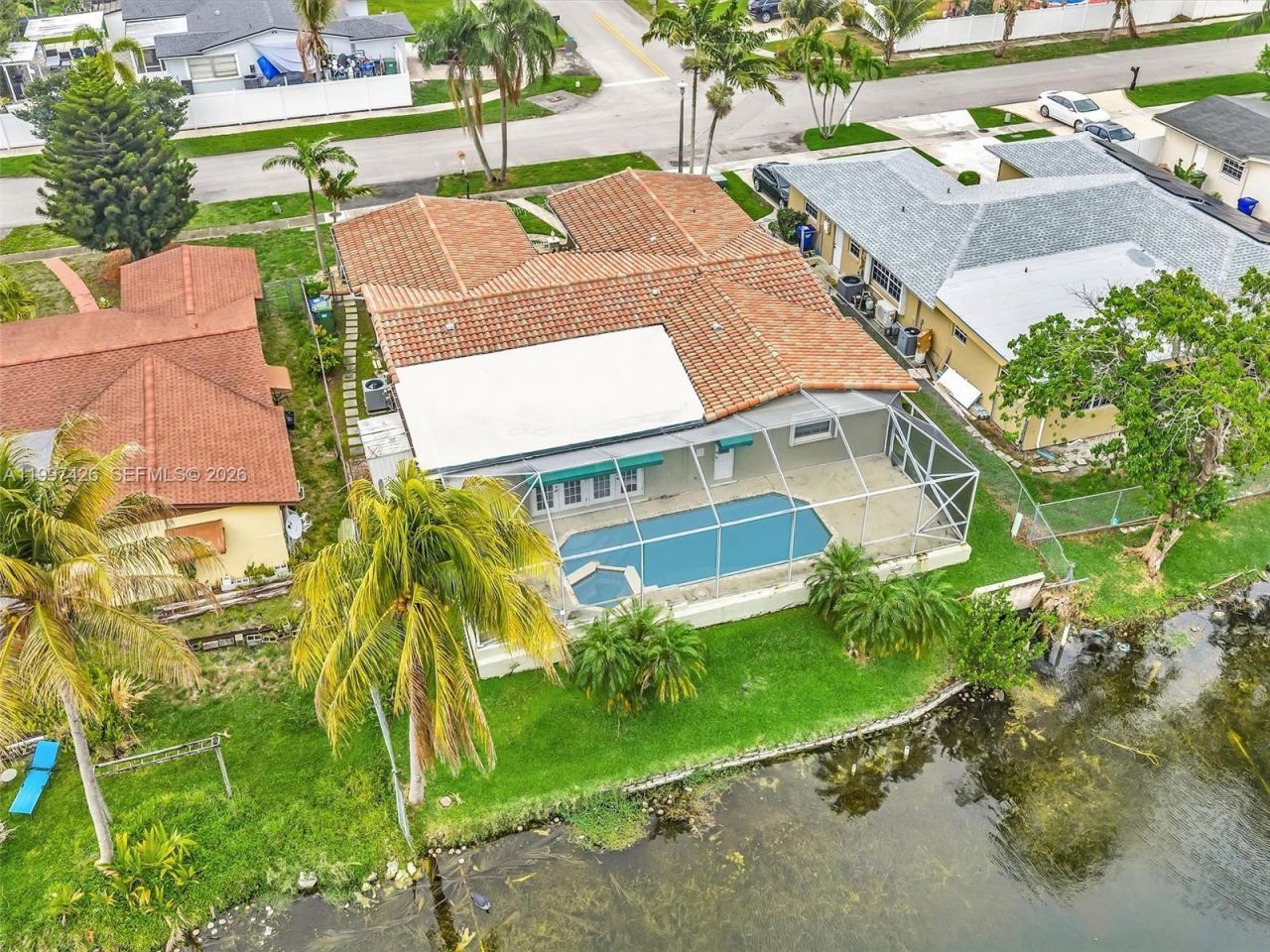 1900 NW 95th Ave , Pembroke Pines, FL 33024 Photo