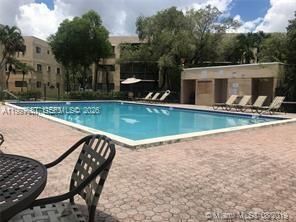8065 SW 107 Av , Unit 321, Miami, FL 33173 Photo