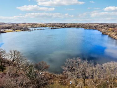 4936 Shady Oak Road S, Minnetonka, MN 55343