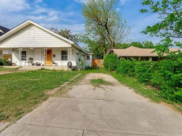 3006 25th Street, Fort Worth, TX 76106