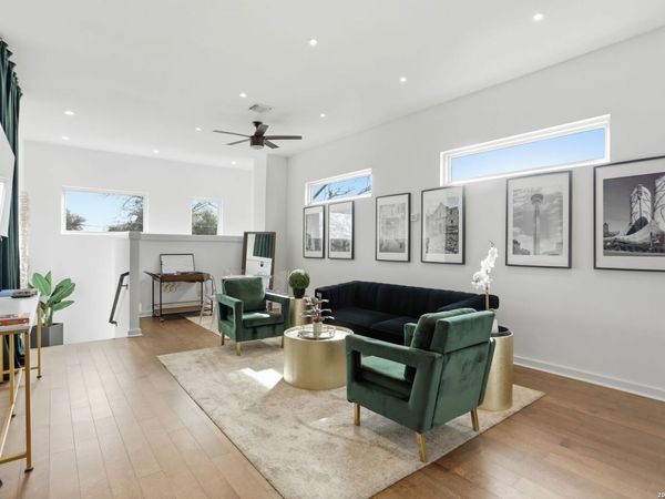 1641 N Center St, San Antonio, TX 78202