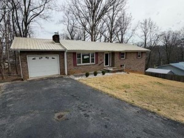 1933 Noble Street, Kingsport, TN 37665