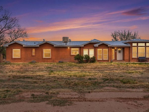 22 Jerome Road, Los Lunas, NM 87031