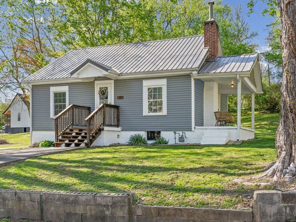 59 Perry St, Cadiz, KY 42211