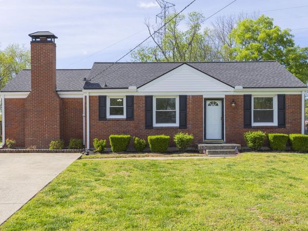 2912 Leatherwood Dr, Nashville, TN 37214