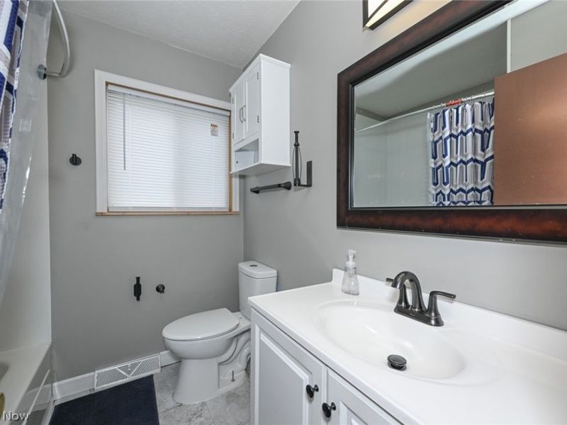 19 Brune Drive, Bedford, OH 44146 Photo 14