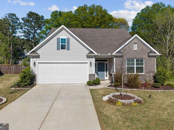 6870 Kate Lane, Flowery Branch, GA 30542