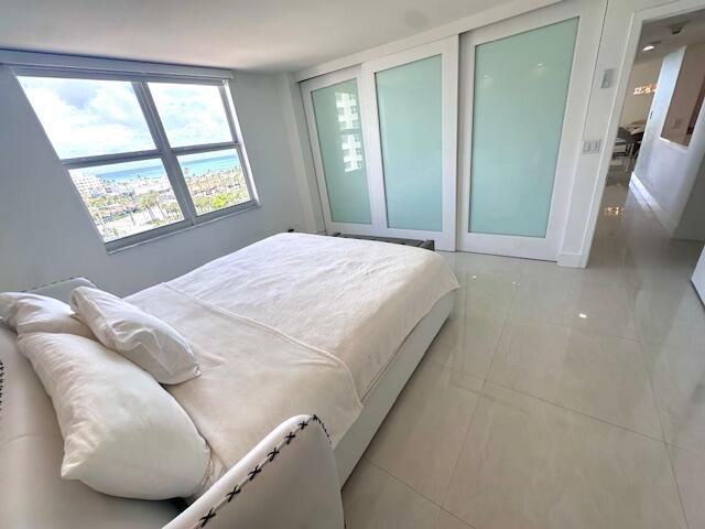 1 Las Olas Circle, Unit 817, Fort Lauderdale, FL 33316 Photo