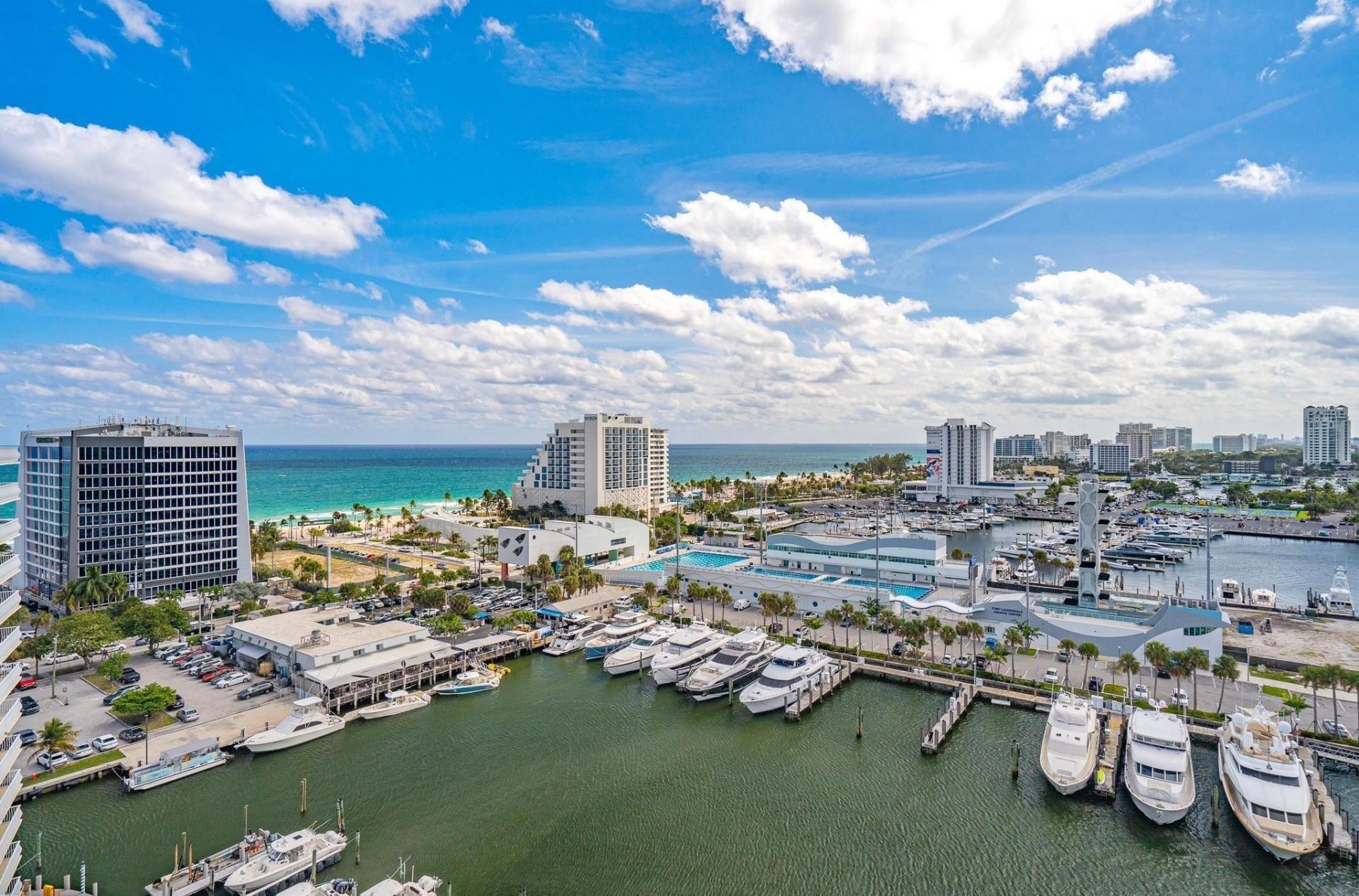 1 Las Olas Circle, Unit 817, Fort Lauderdale, FL 33316 Photo