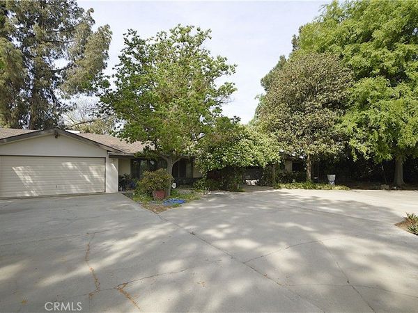 41493 Road 96, Dinuba, CA 93618