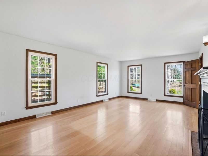 19 Beechtree Lane, Granville, OH 43023 Photo 5