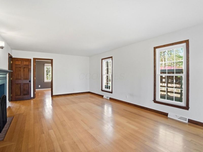 19 Beechtree Lane, Granville, OH 43023 Photo 6