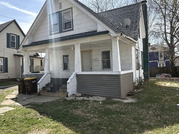 1235 Clover Avenue , Rockford, IL 61102