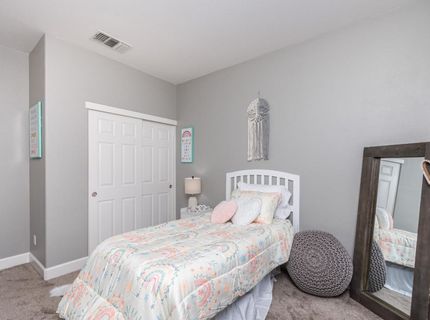 6198 Lonetree Blvd, Rocklin, CA 95765 Photo