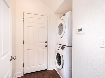 6198 Lonetree Blvd, Rocklin, CA 95765 Photo