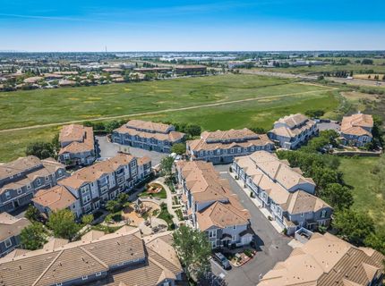 6198 Lonetree Blvd, Rocklin, CA 95765 Photo