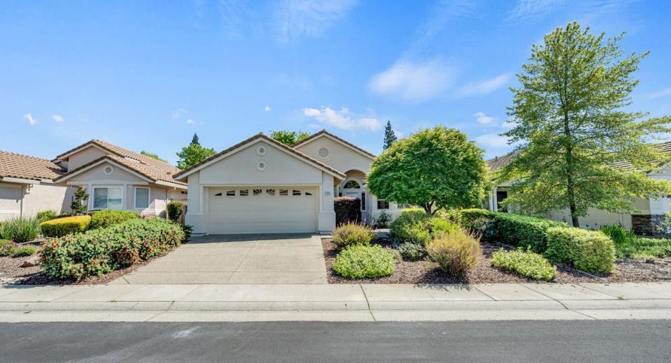 4090 Sylvan Glen Ln, Roseville, CA 95747 Photo