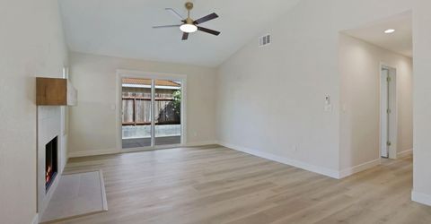 109 Silver Spruce Ct, Galt, CA 95632 Photo