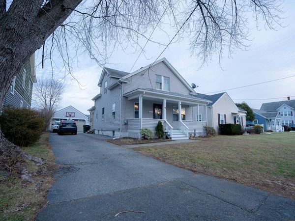 23 Wildermere St., Chicopee, MA 01020