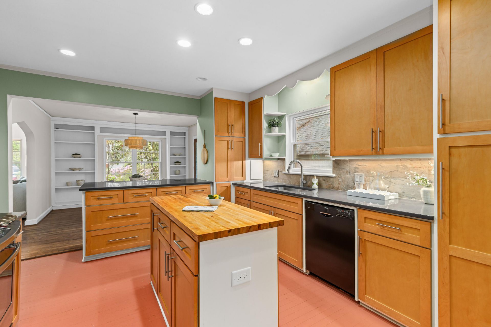 2169 Westrivers Road Photo 15