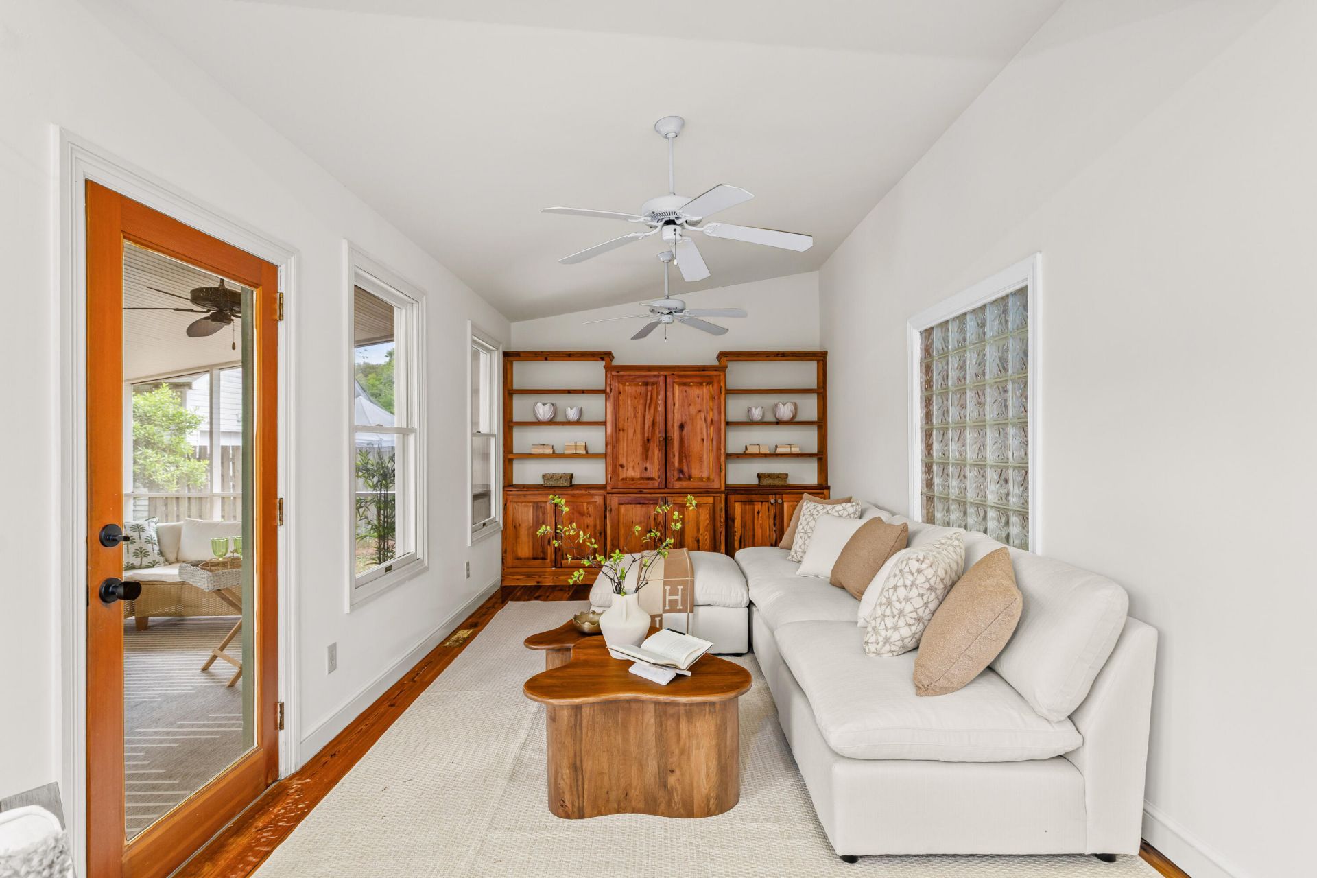 2169 Westrivers Road Photo 19