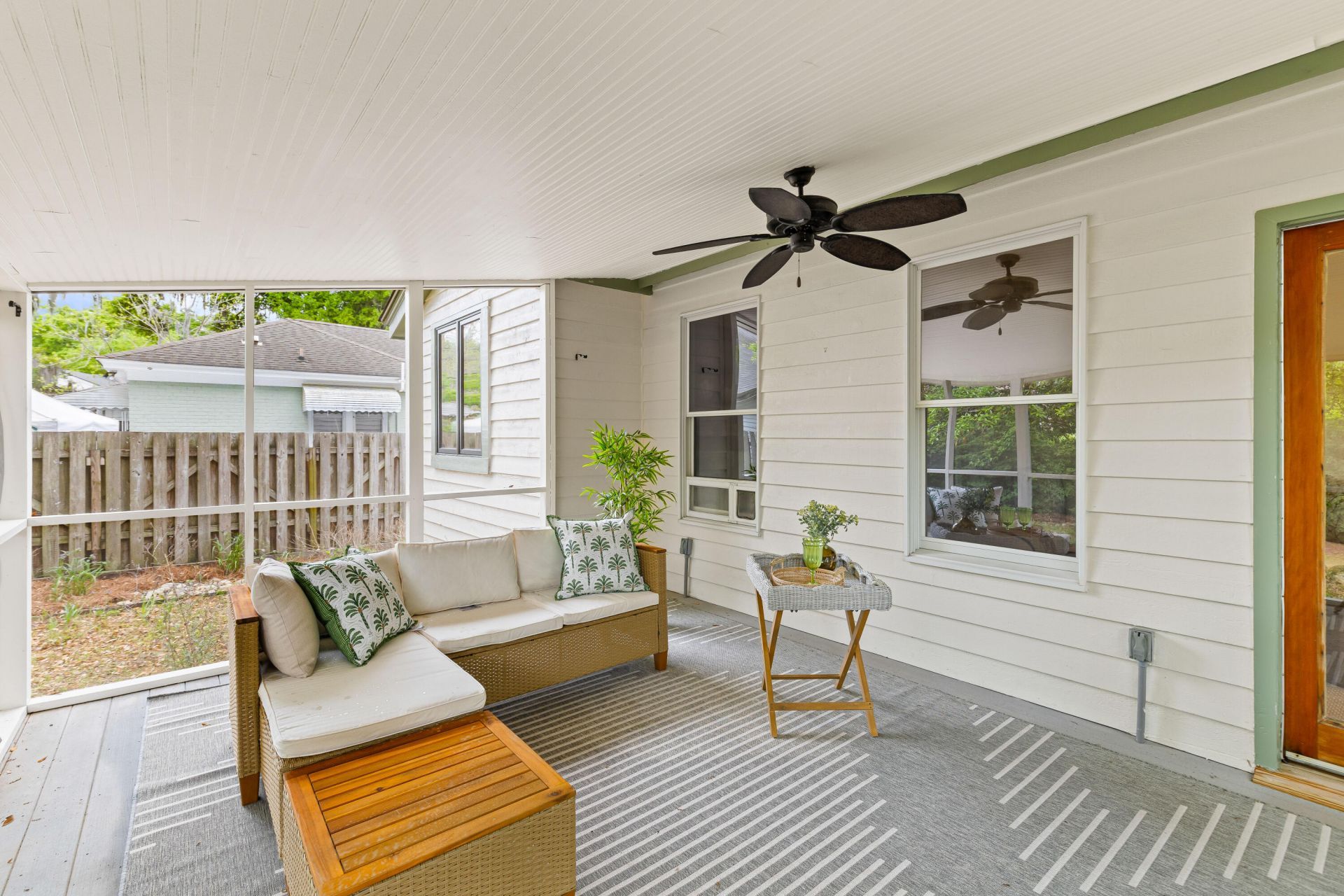 2169 Westrivers Road Photo 43