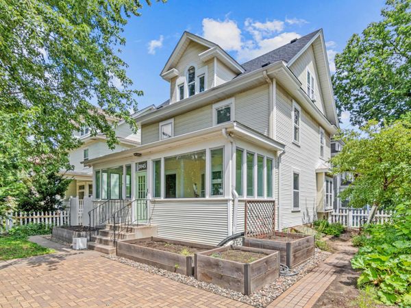 3045 Dupont Avenue S, Minneapolis, MN 55408