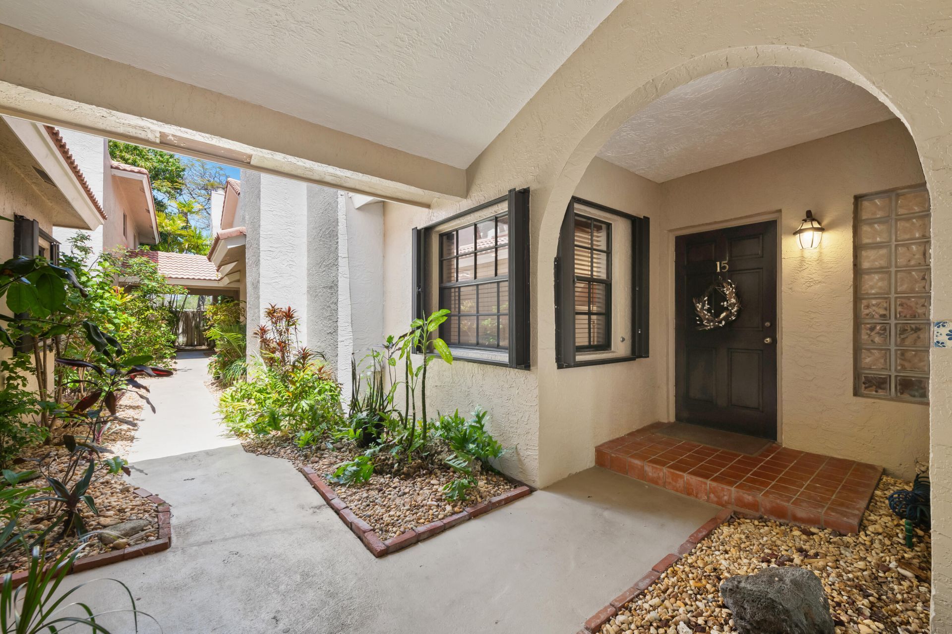 905 SE 12th Court, Unit 15, Fort Lauderdale, FL 33316 Photo