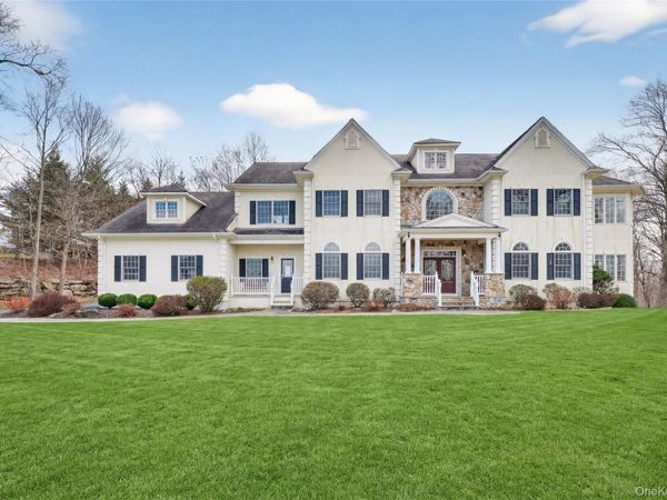 19 Parkview Circle , Carmel, NY 10512